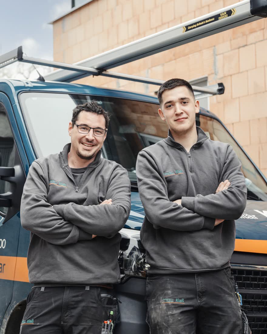 Werkbank in der Werkstatt eines SHK-Betriebs