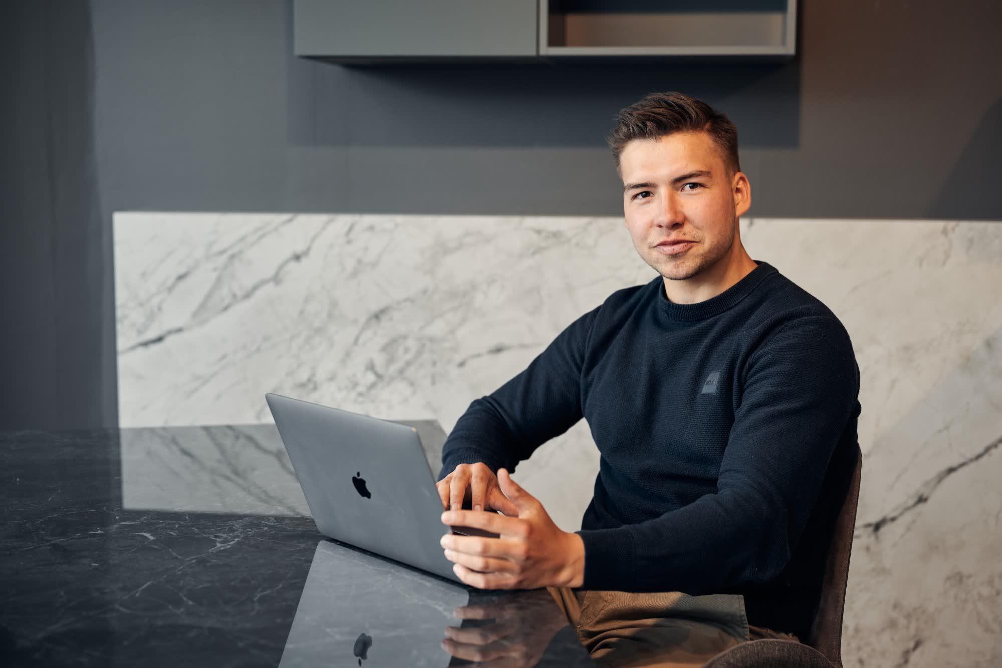 Noah Seelau, Gründer der HandwerksManufaktur