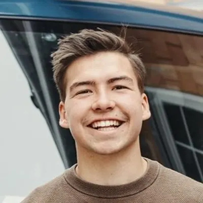 Noah Seelau