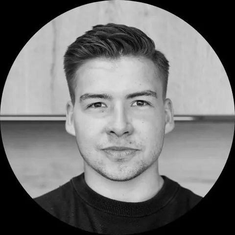 Noah Seelau